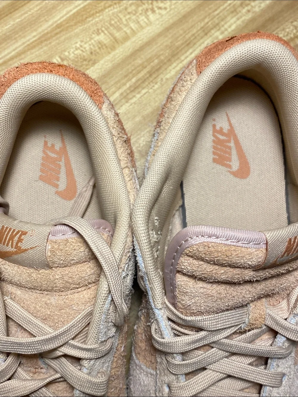 Nike WMNS Dunk Low Shimmer Amber Brown Suede Brunt Sunrise  9.5/ Mens 8